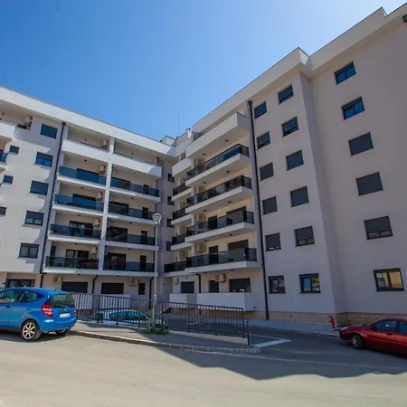 Exclusive Centar Daire Trebin